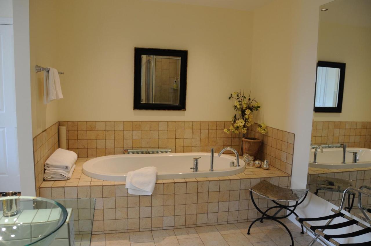 Wetherly Inn & Spa Ganges Zewnętrze zdjęcie
